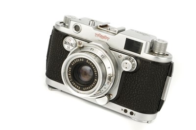 Lot 265 - A Berning Robot Royal 36 Mod. III Rangefinder Camera