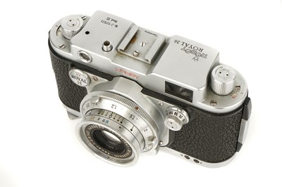 Lot 265 - A Berning Robot Royal 36 Mod. III Rangefinder Camera