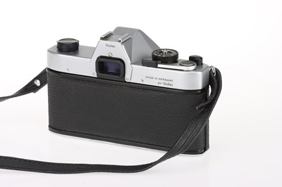 Lot 172 - A Rollei SL35 35mm SLR Camera