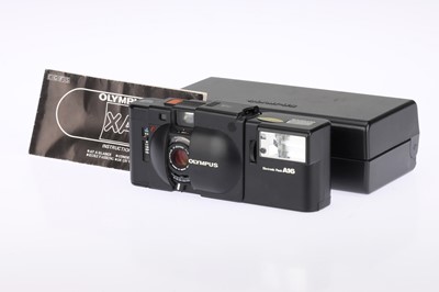 Lot 167 - An Olympus XA 35mm Rangefinder Camera