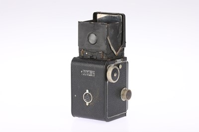 Lot 289 - An Early Rollei Rolleiflex Medium Format TLR Camera