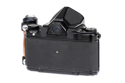 Lot 148 - An Asahi Pentax 67 Medium Format Camera Outfit