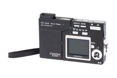 Lot 113 - A Contax SL300R T* Digital Compact Camera