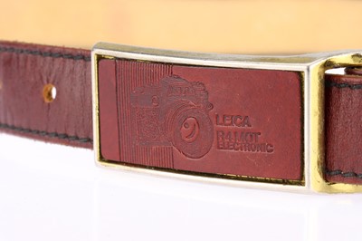 Lot 72 - A Leica R4 MOT Belt