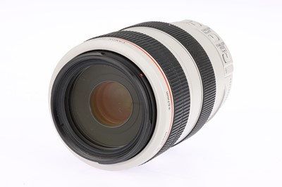 Lot 231 - A Canon EOS 6D Digital SLR Camera