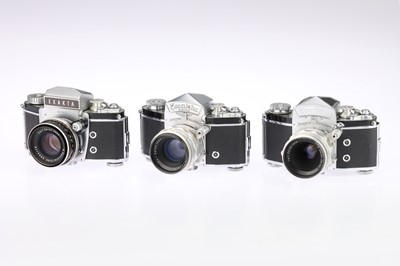 Lot 173 - Three Ihagee Exakta Varex 35mm SLR Cameras