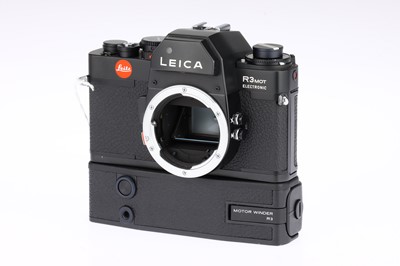 Lot 21 - A Leitz Leica R3 MOT Electronic 35mm SLR Camera