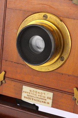 Lot 385 - A W. Watson & Sons Quarter Plate Mahogany & Brass Field Camera