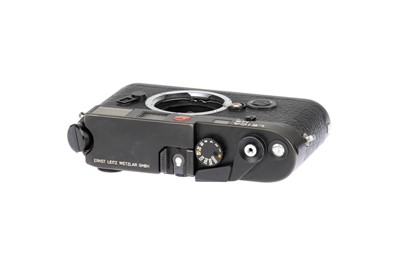 Lot 38 - A Leica M6 0.72 Rangefinder Body