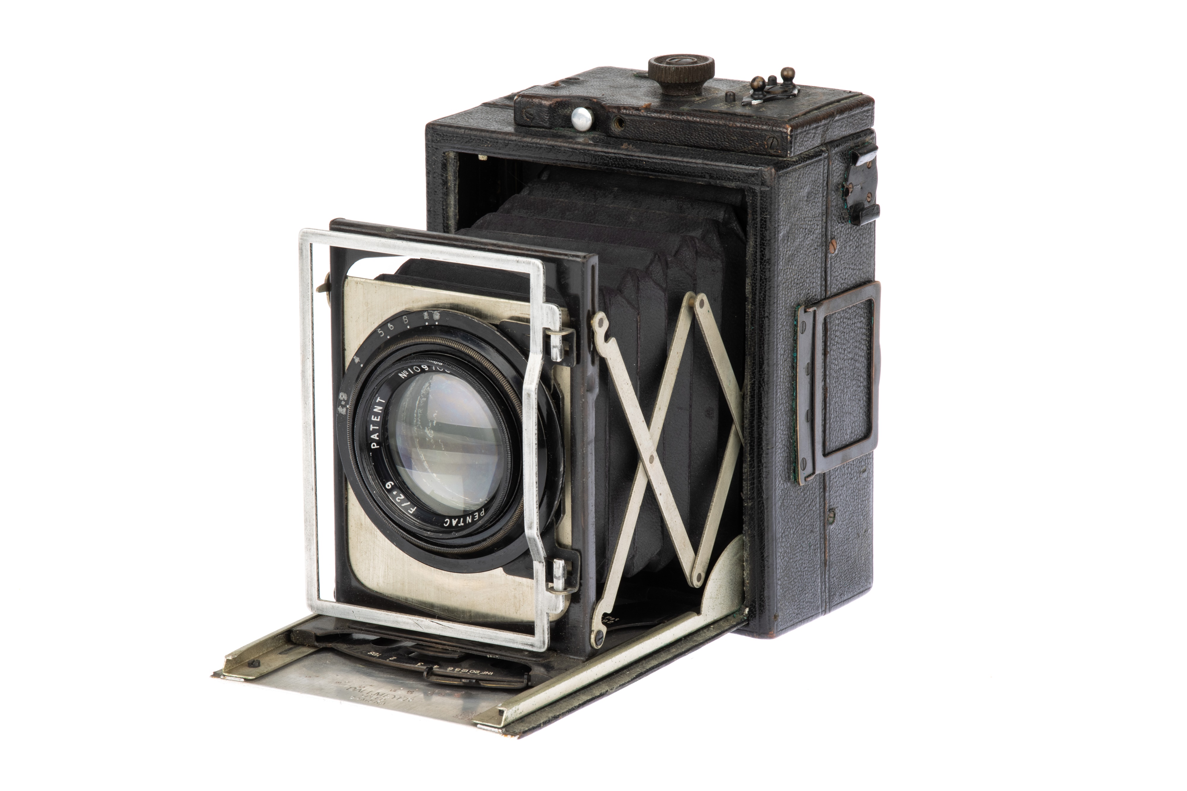 Lot 599 - A Dallmeyer Super Six f/1.9 1½" Projection Lot 599 - A Dallmeyer Super Six f/1.9 1½" Projection