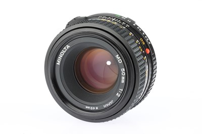 Lot 378 - A Minolta 7000 AF 35mm SLR Camera with Lenses