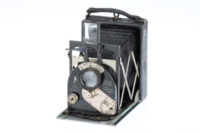 Lot 313 - A Newman & Guardia New Special Sibyl Folding Camera