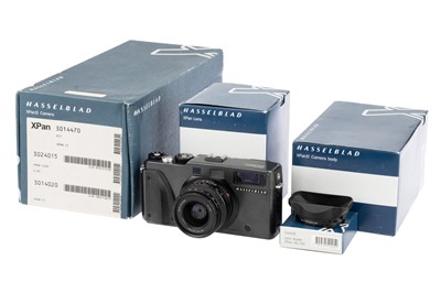 Lot 122 - A Hasselblad X-Pan II Rangefinder Camera
