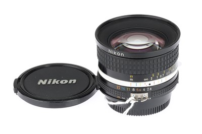 Lot 138 - A Nikon Ais Nikkor f/2.8 20mm Lens