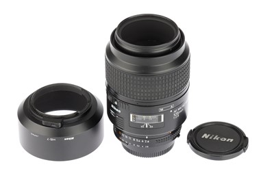 Lot 113 - A Nikon Af Micro Nikkor f/2.8 105mm Lens