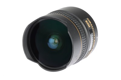 Lot 122 - A Nikon AF Fisheye Nikkor DX ED f/2.8 10.5mm Lens