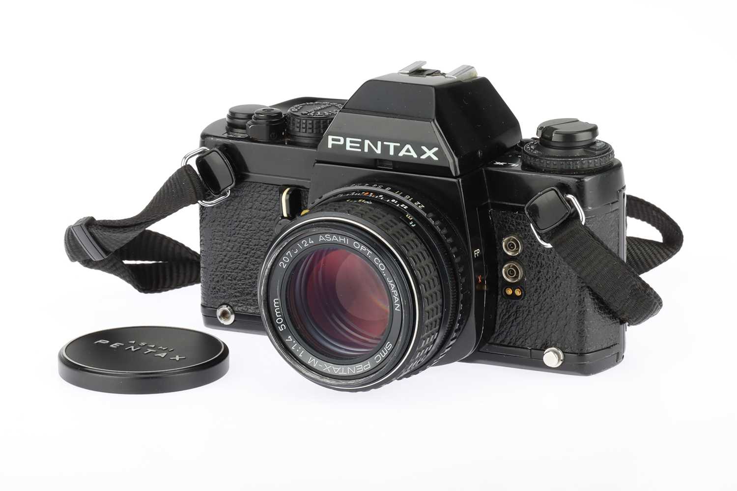 Lot 250 - A Pentax LX 35mm SLR Camera