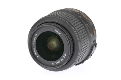 Lot 137 - A Collection of Nikon Zoom Lenses