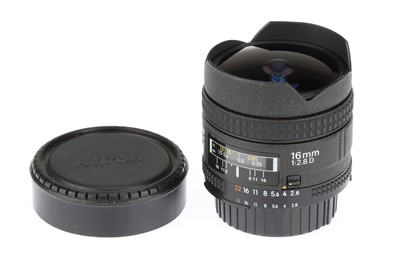 Lot 112 - A Nikon AF Fisheye Nikkor D f/2.8 16mm Lens