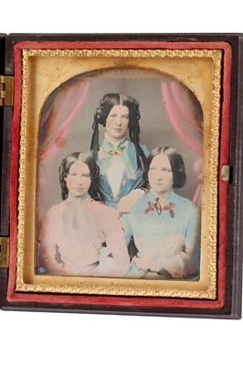 Lot 7 - Daguerreotype, Half Portrait of 3 Young Ladies