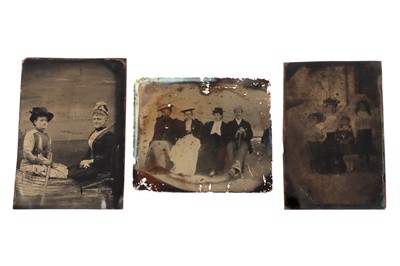 Lot 33 - Large Collection of Cased Ambrotypes