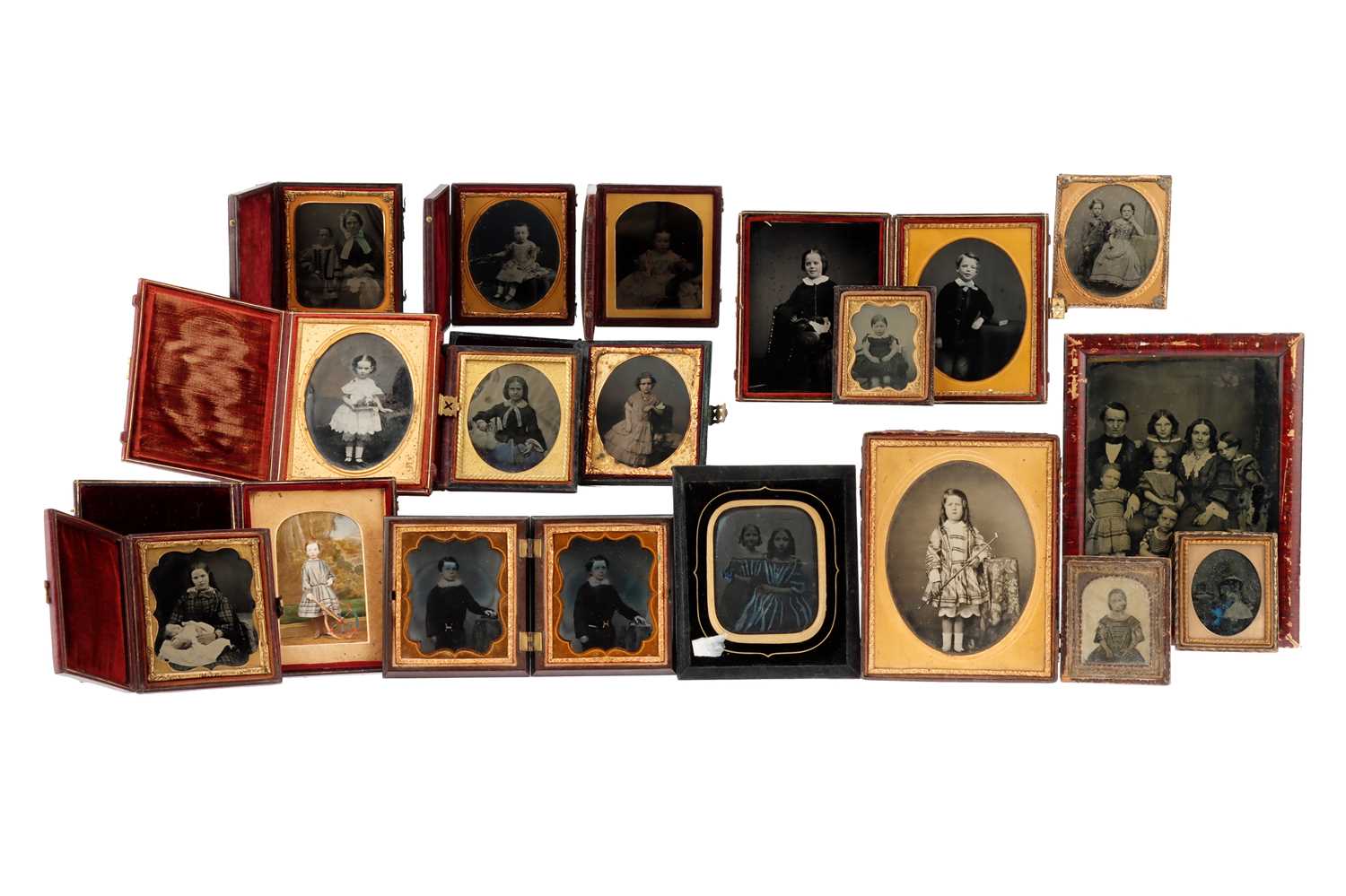 Lot 34 - Large Collection of Ambrotypes of Children