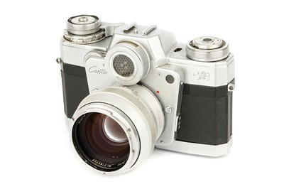 Lot 298 - A Zeiss Ikon Contarex Bulleye SLR Camera