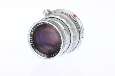 Lot 2 - A Leitz Summicron Rigid Body f/2 50mm Lens
