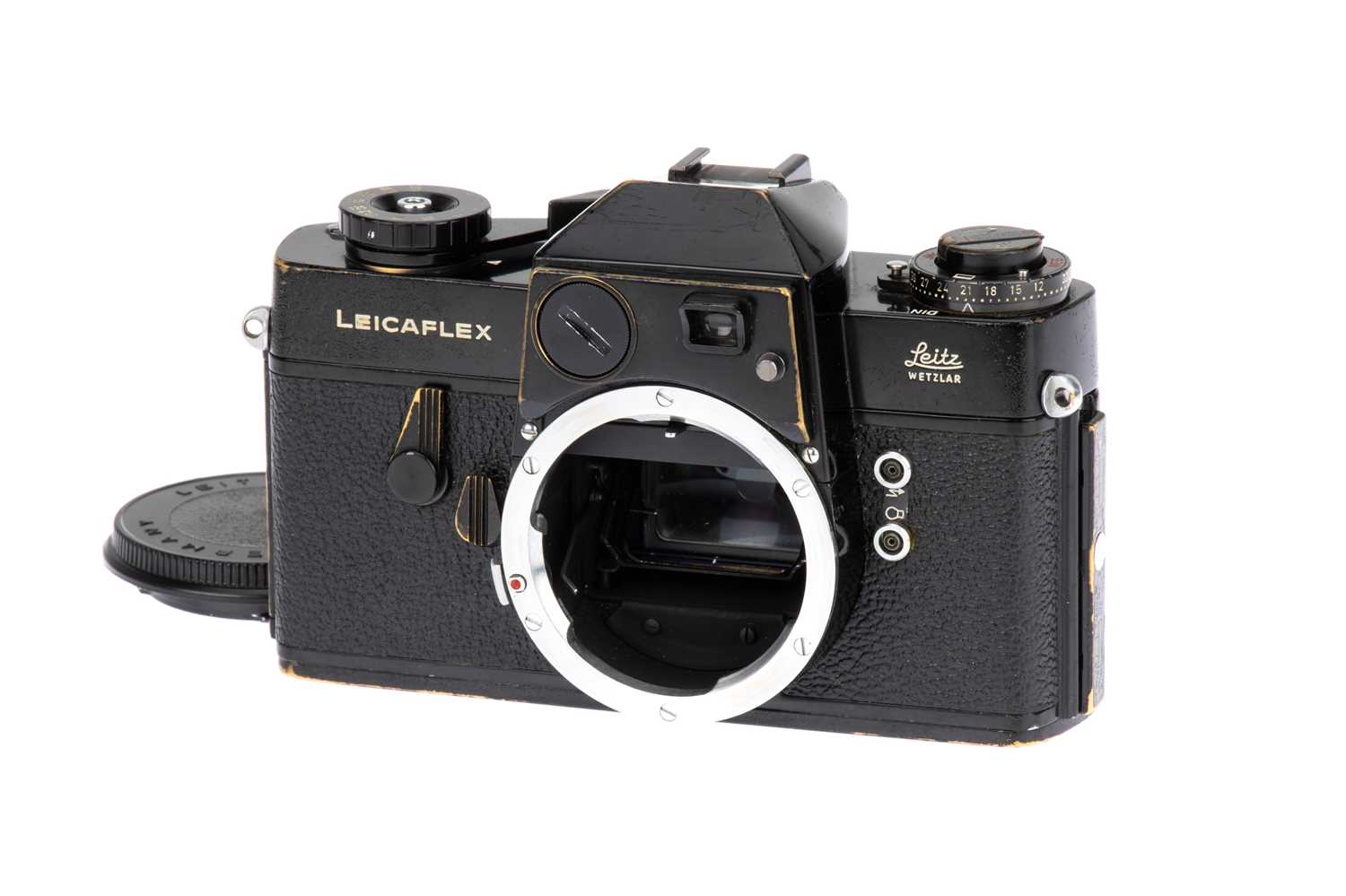 Lot 58 - A Leitz Leicaflex 35mm SLR Camera Body