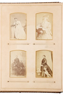 Lot 117 - 4 Carte de Visite Albums