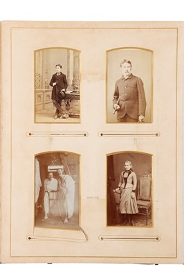 Lot 117 - 4 Carte de Visite Albums