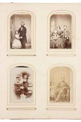 Lot 117 - 4 Carte de Visite Albums