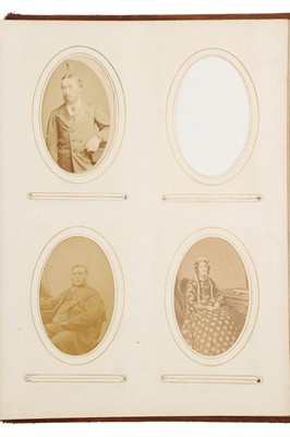 Lot 117 - 4 Carte de Visite Albums