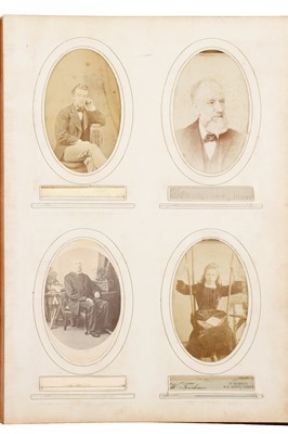 Lot 117 - 4 Carte de Visite Albums