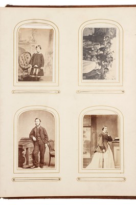 Lot 117 - 4 Carte de Visite Albums