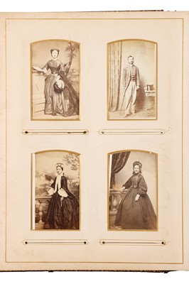 Lot 117 - 4 Carte de Visite Albums