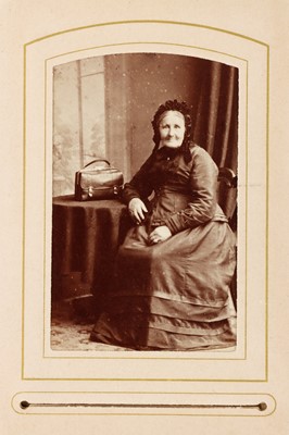 Lot 98 - 6 Carte de Visite Albums