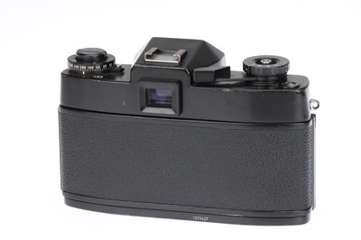 Lot 23 - A Leitz Leicflex SL MOT 35mm SLR Camera