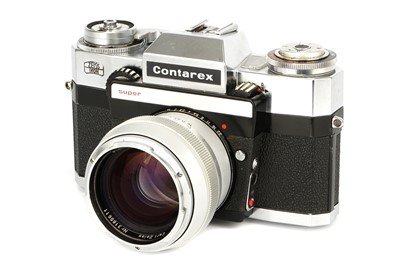Lot 300 - A Zeiss Ikon Contarex Super SLR Camera