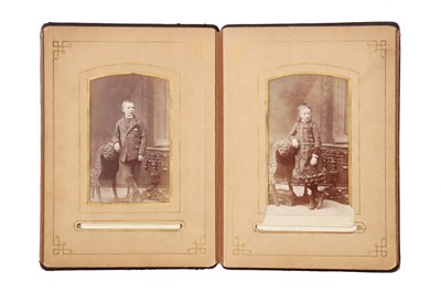 Lot 120 - Unusual Carte de Visite Holder