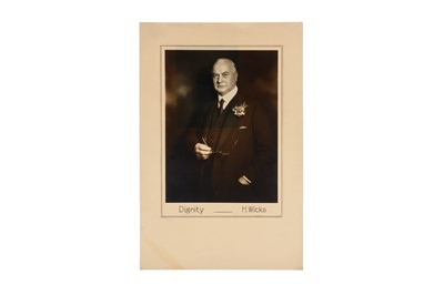 Lot 56 - Large Collection of Large Portraits