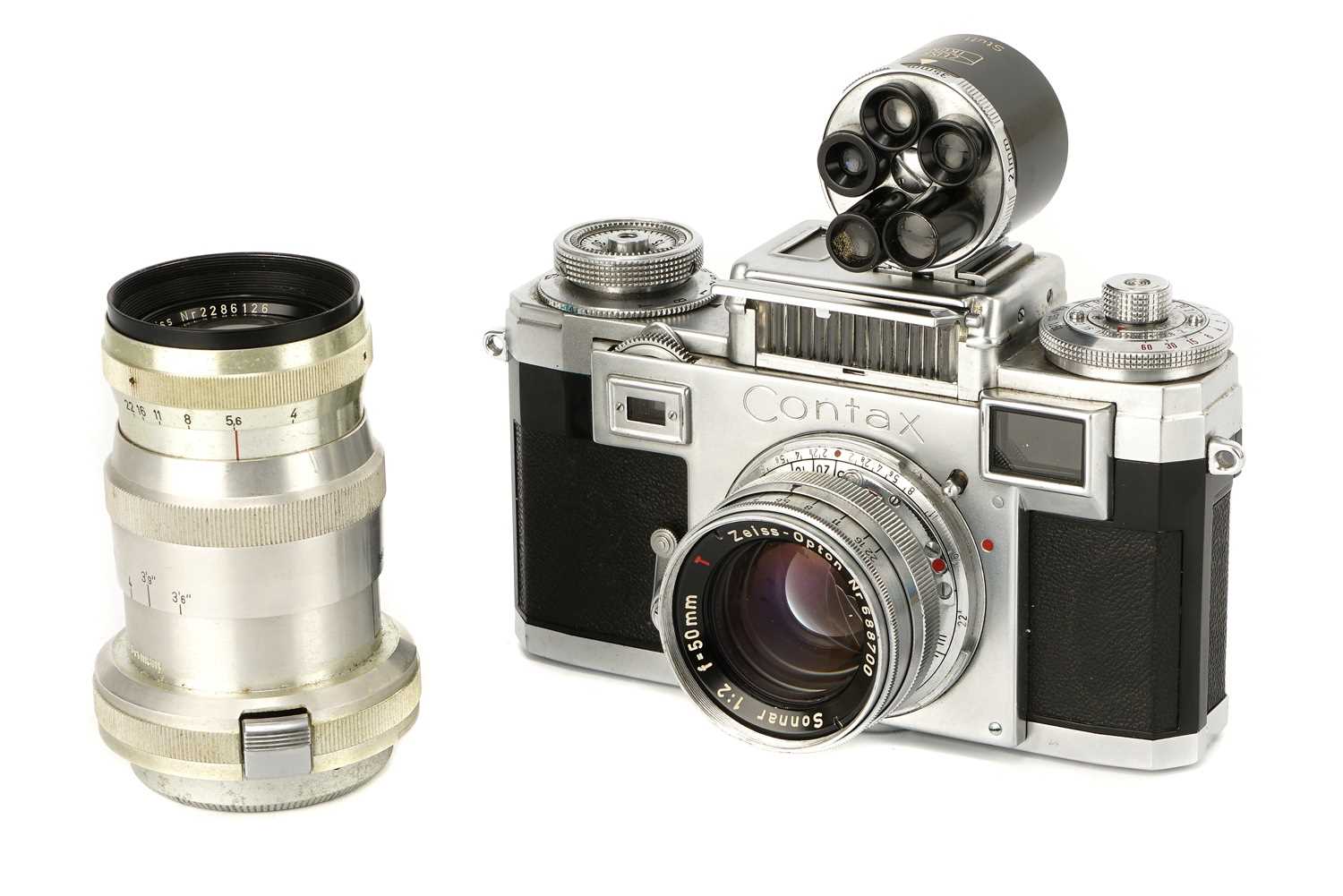 Lot 303 - A Zeiss Ikon Contax IIIa Rangefinder Camera,