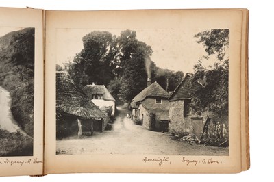 Lot 104 - Collection of 6 Photograph Albums