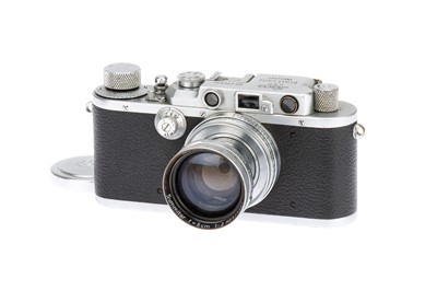 Lot 13 - A Leica III 'British RAF Military' Rangefinder Camera