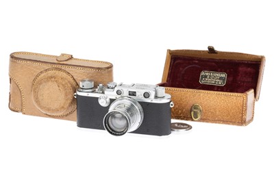 Lot 11 - A Leica III 'Bright Chrome' Rangefinder Camera