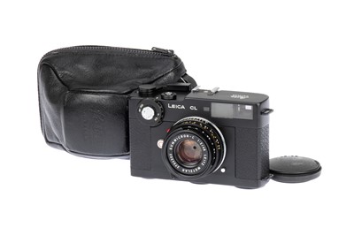 Lot 45 - A Leica CL Rangefinder Camera