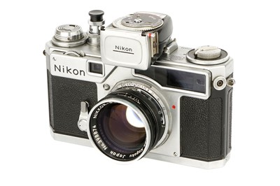 Lot 314 - A Nikon SP Rangefinder Camera