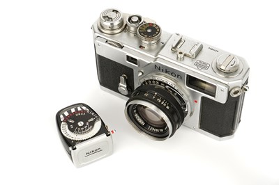 Lot 315 - A Nikon S3 Rangefinder Camera