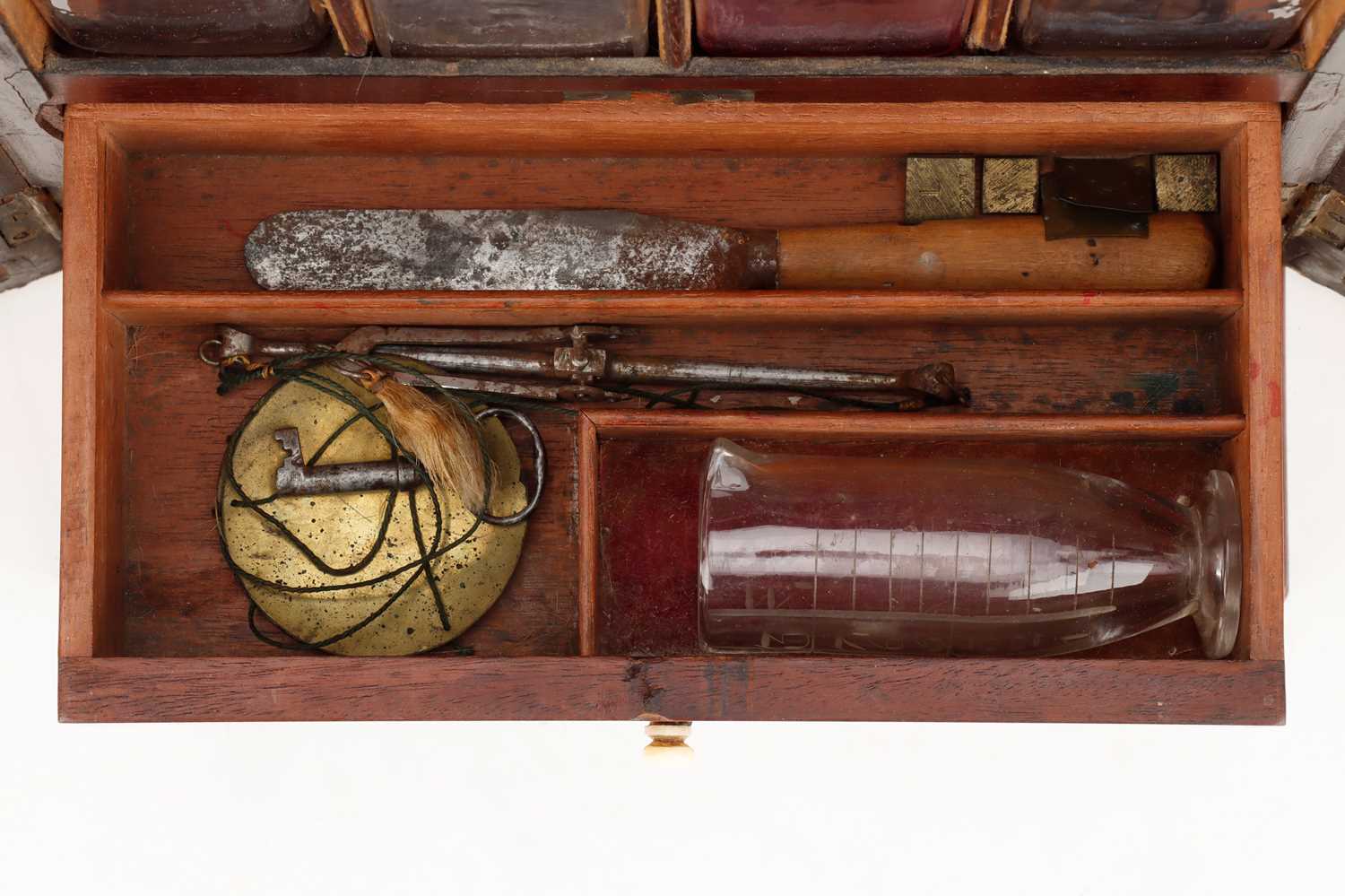 Lot 31 Victorian Domestic Medicine Chest,