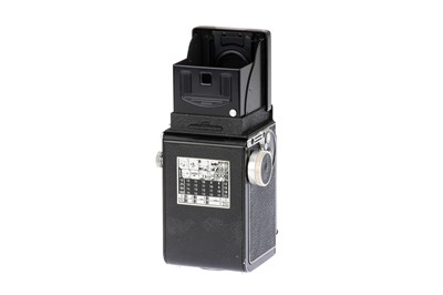Lot 173 - A Rollei Rolleicord Va Medium Format TLR Camera